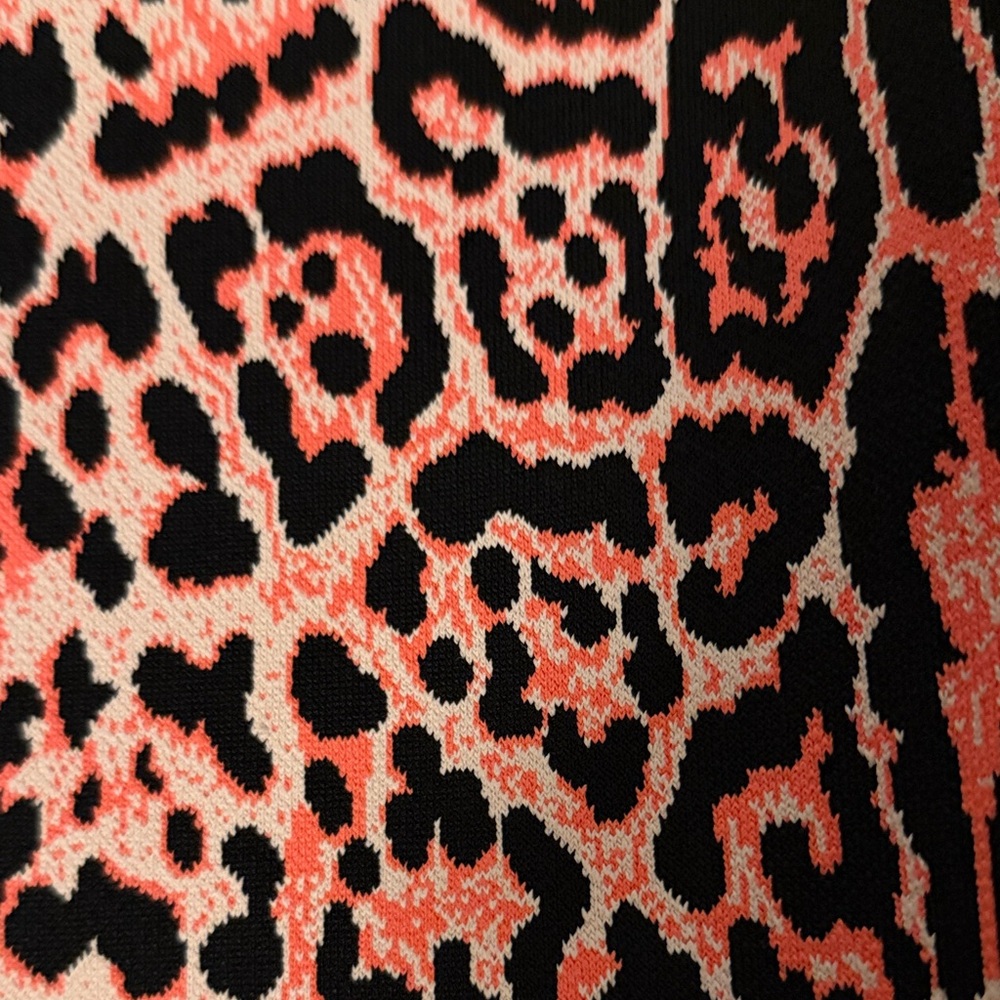 BCBGMaxAzria Pink and Black Animal Print Pencil Skirt - Picture 5 of 7